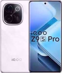 iQOO Z9s Pro 5G (8 GB/256 GB)